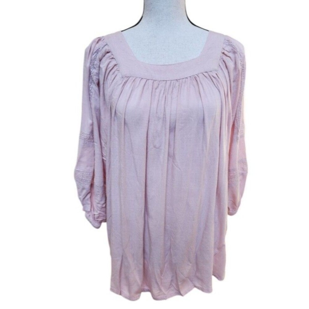 World Market Peasant Embroidered Blouse Size S/M Rayon Pink